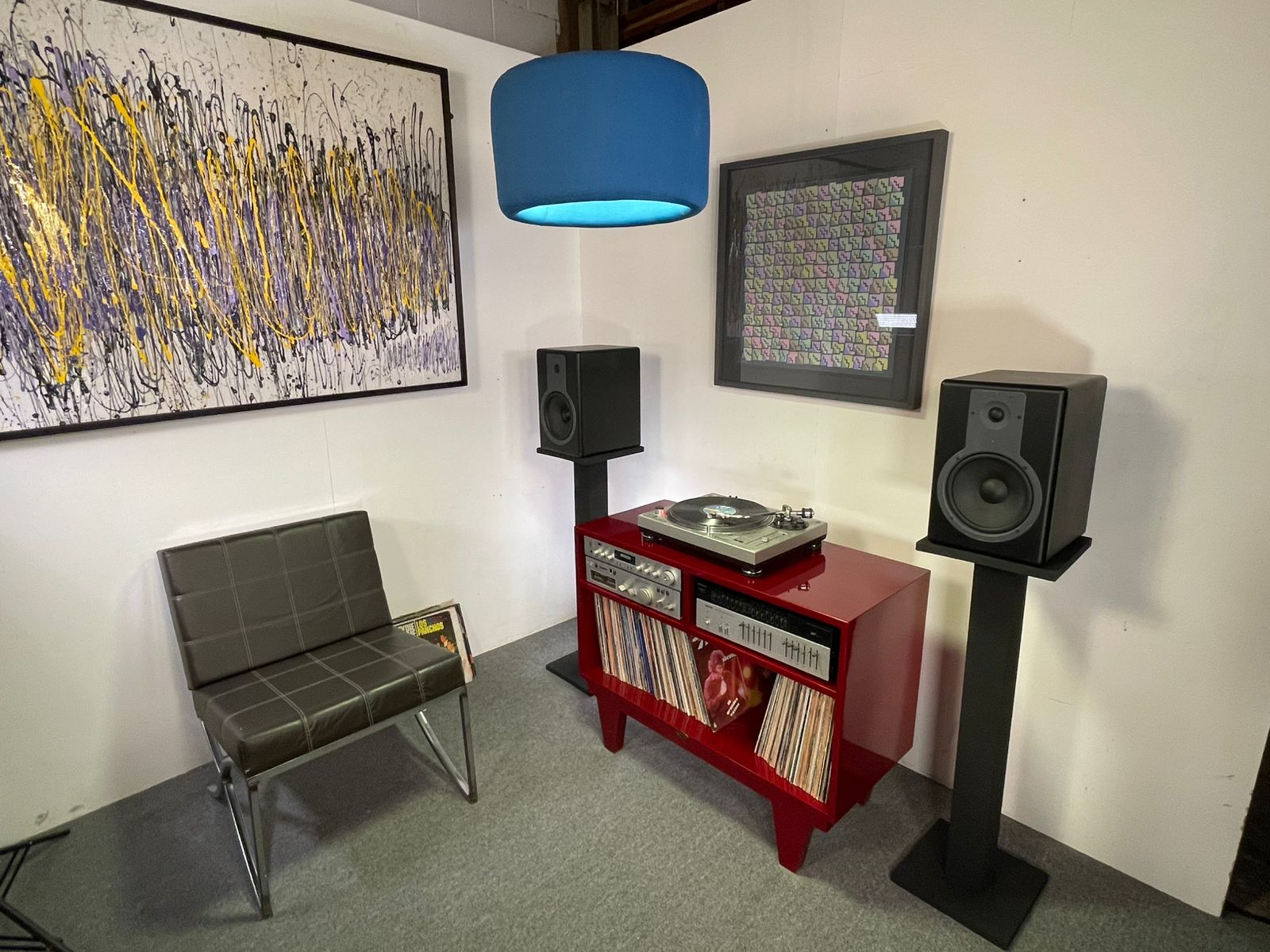 Kit 2 con mueble Armonic 140 cm y bocinas de torre